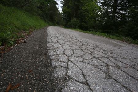 CESTA OTONICA 2 FOTO LJUBO VUKELIČ